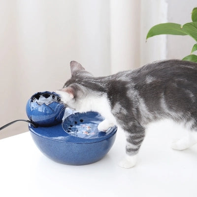 Cat water dispenser pet supplies mobile running belt life basin water dispenser water dispenser automatic circulation is also an