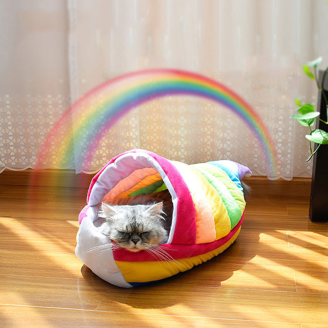 Beautiful Rainbow Boat Cat Bed Nest Cat Home Soft Short Plush Pet House All Seasons Universal Pet Bes for Cats Small Dogs